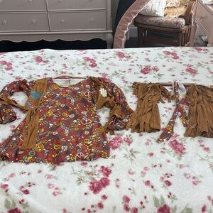 Hippie costume? Adult small never wore